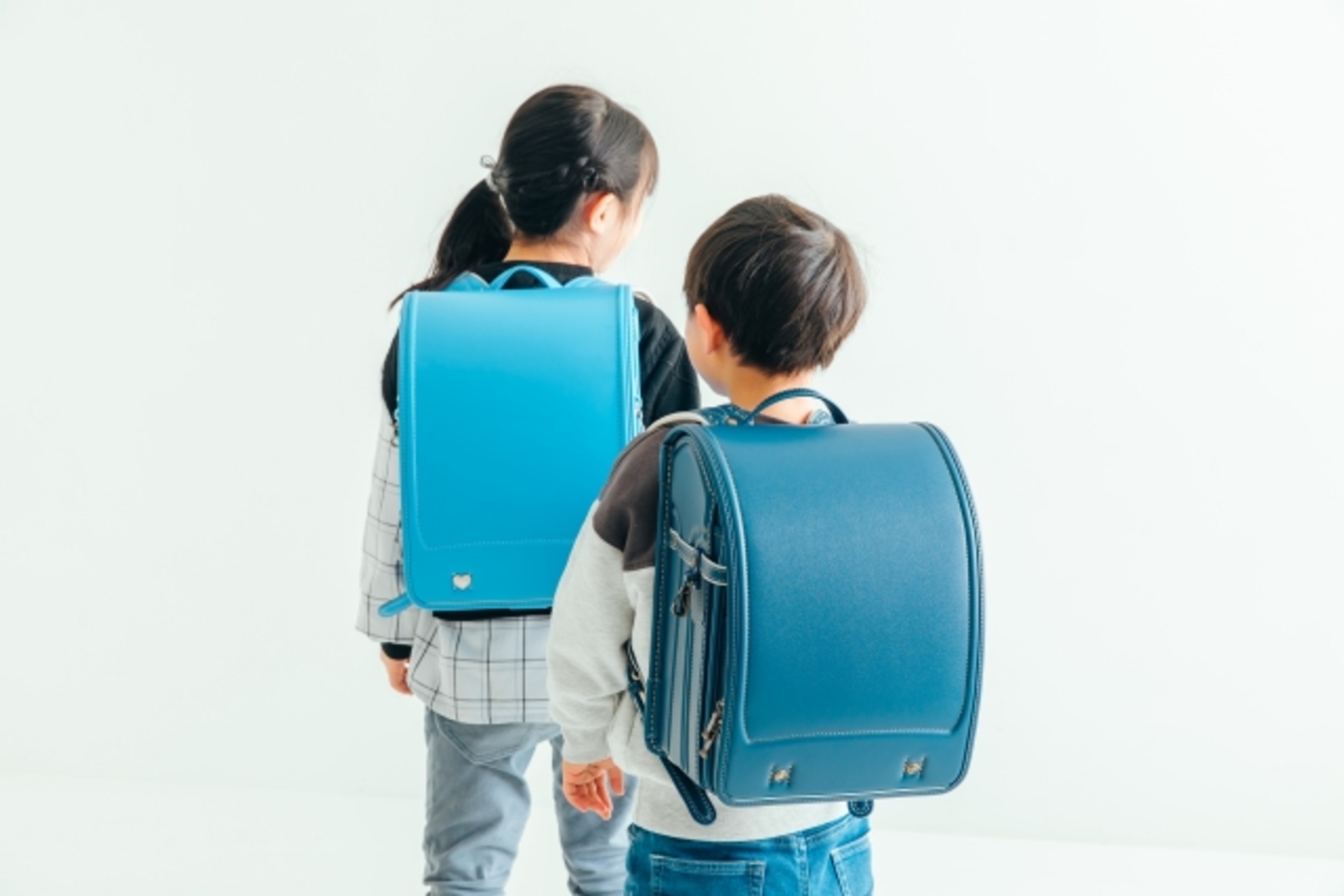 自閉症とアスペルガー症候群の違いは何ですか?